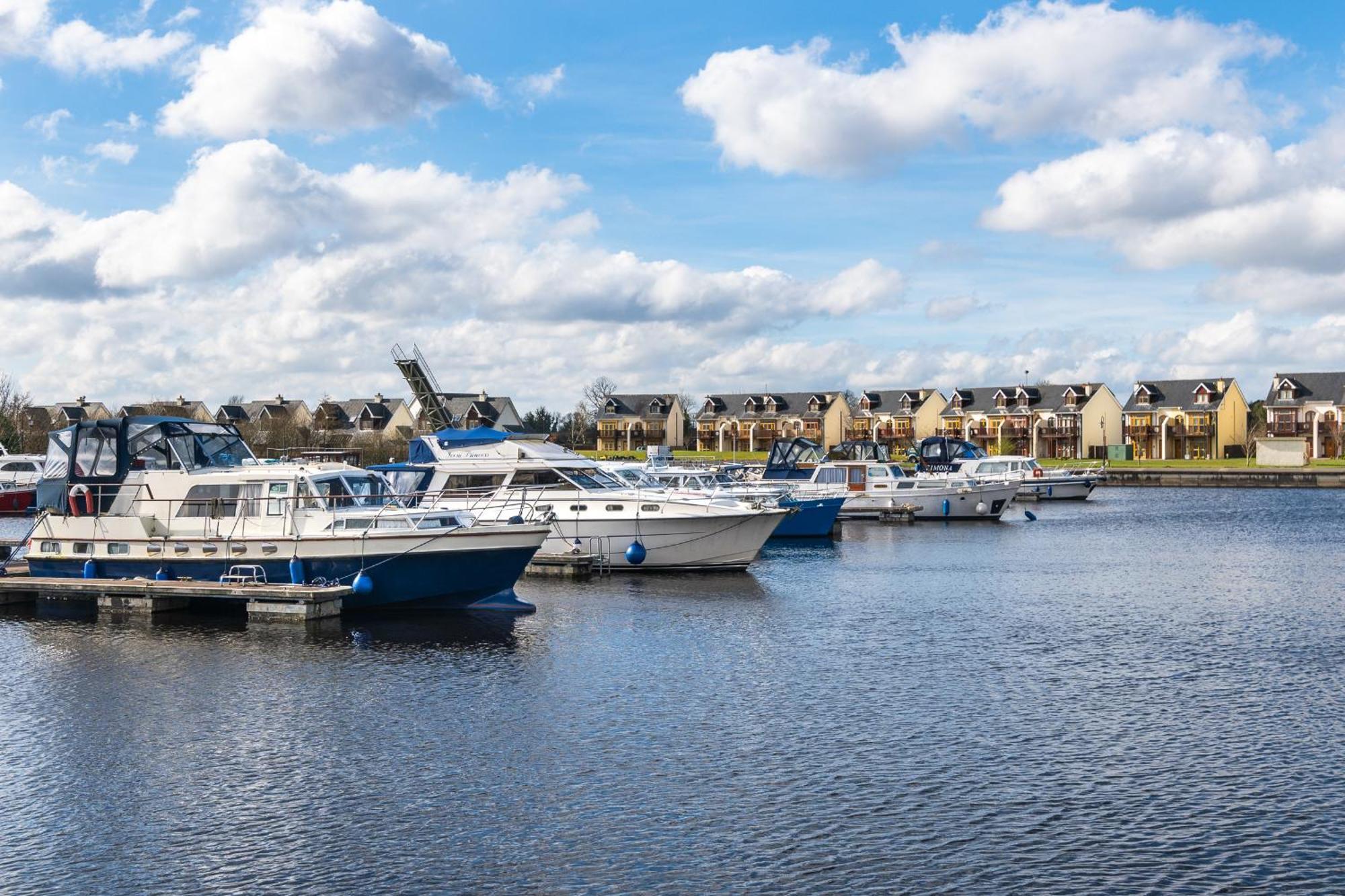 Shannonside - Stylish 5 Bed Marina Home & 40Ft Mooring Termonbarry Luaran gambar