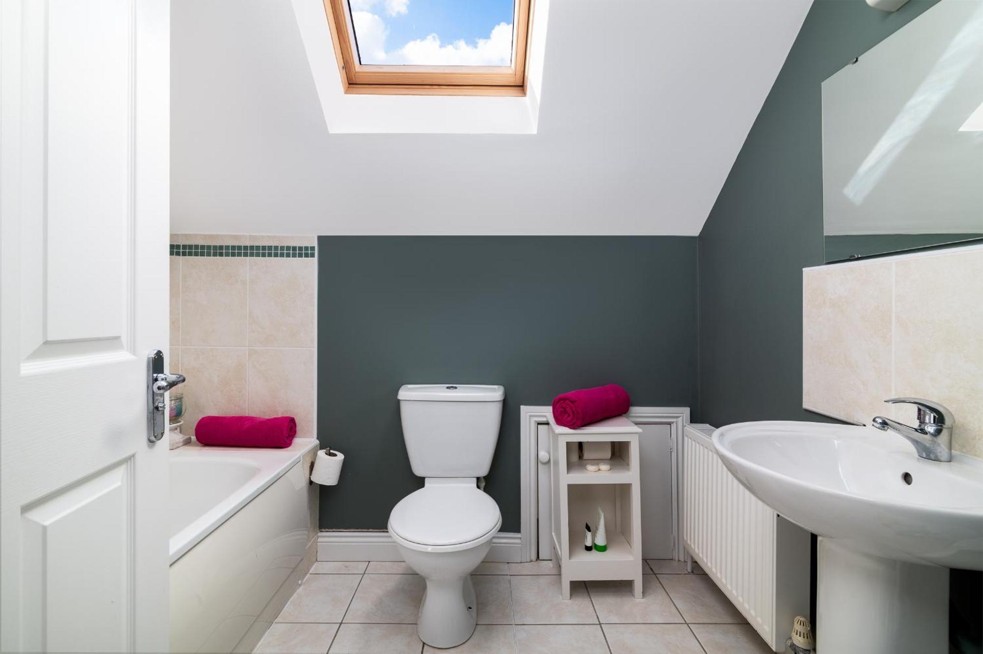 Shannonside - Stylish 5 Bed Marina Home & 40Ft Mooring Termonbarry Luaran gambar