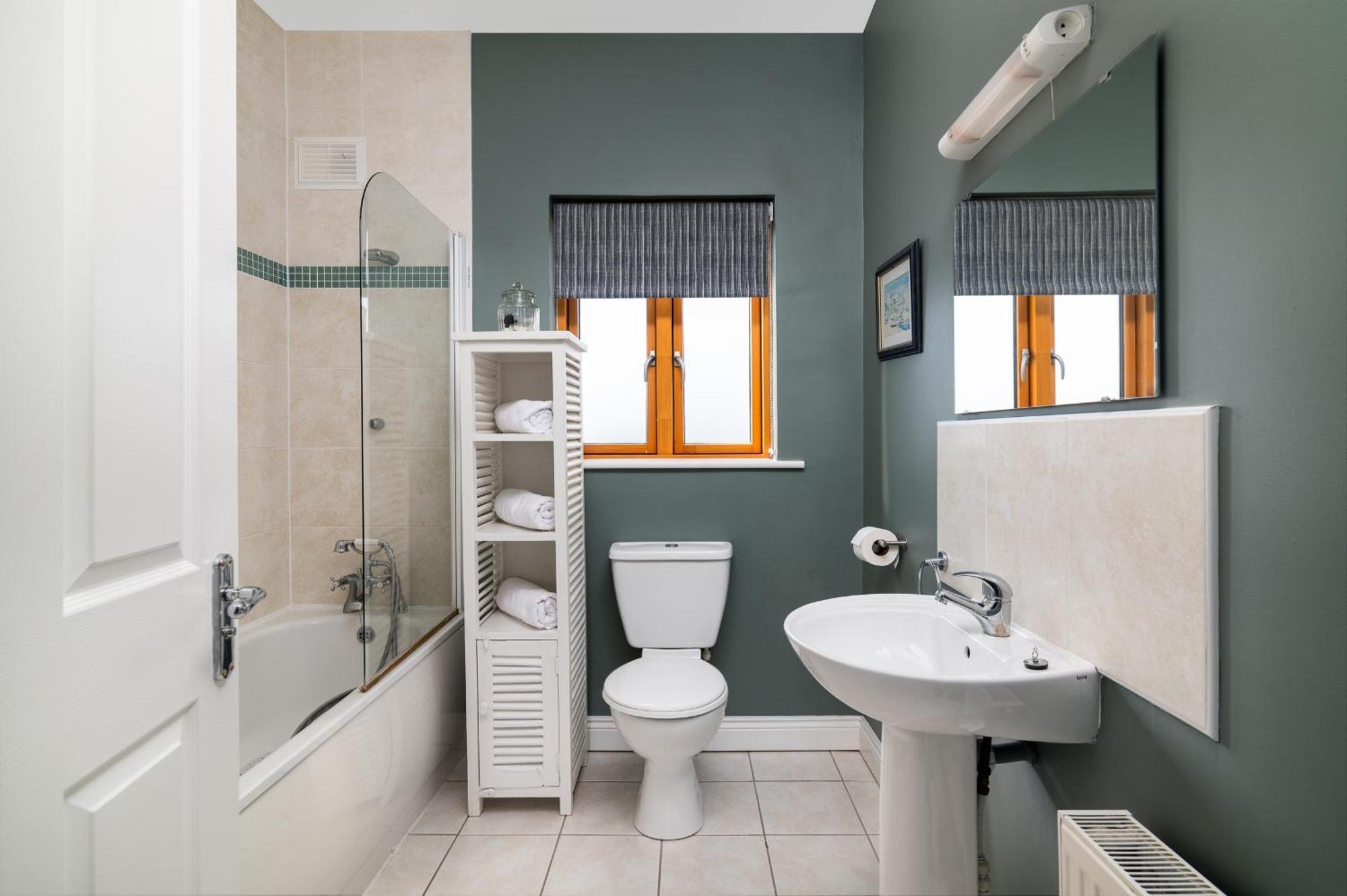 Shannonside - Stylish 5 Bed Marina Home & 40Ft Mooring Termonbarry Luaran gambar